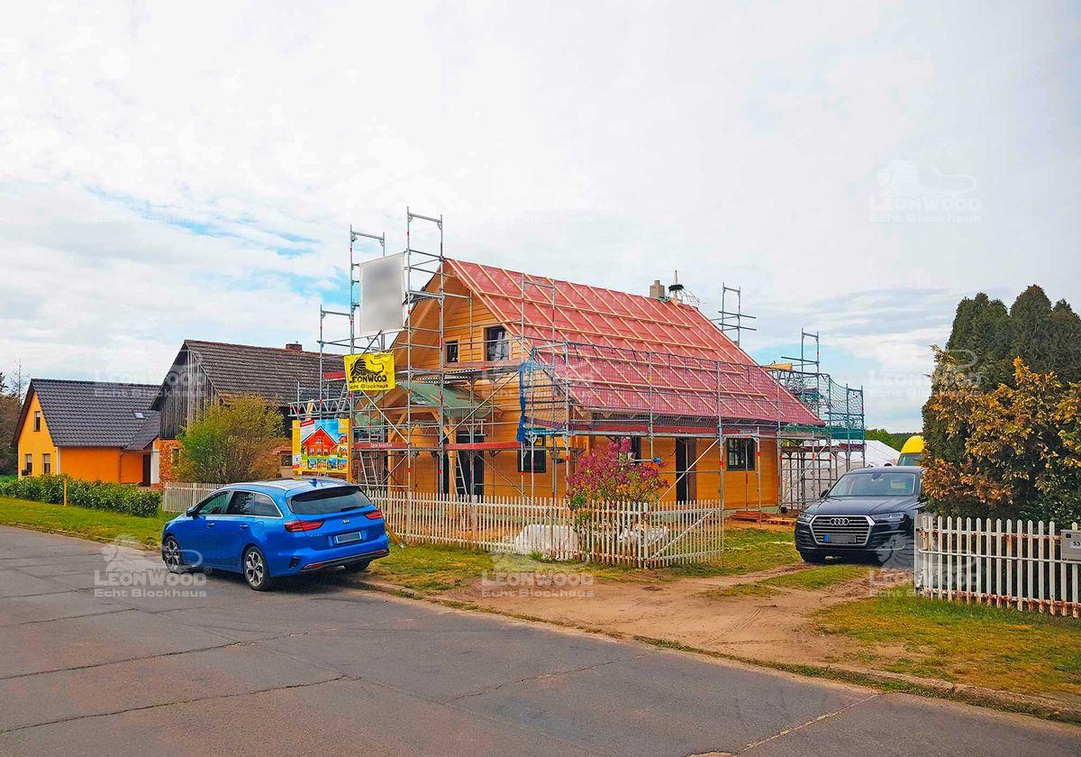 Traditionell Blockhaus „Classic 110“ in der Niederlausitz