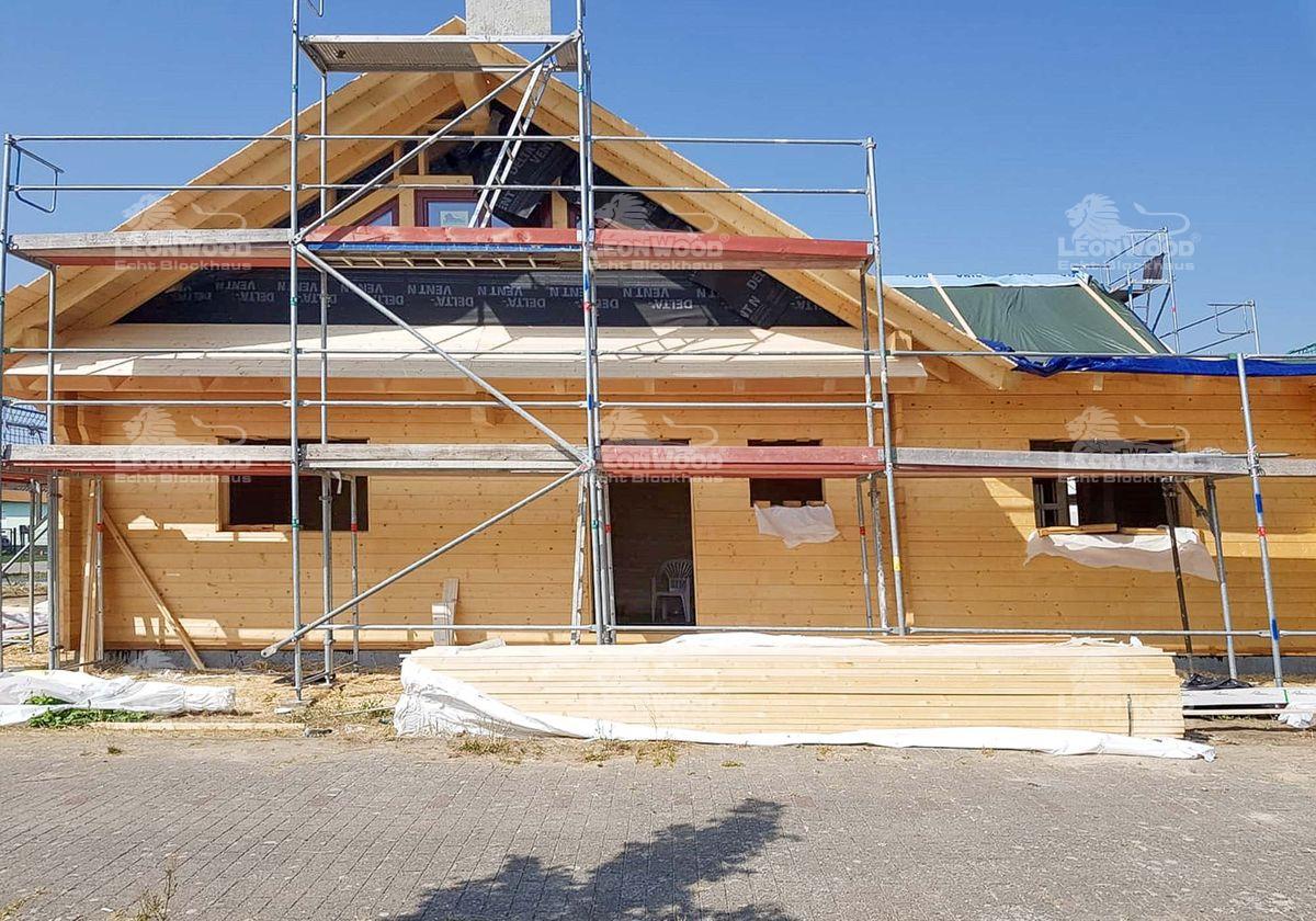 LéonWood® baut neues Blockhaus in Brandenburg – Juli 2018 | LéonWood