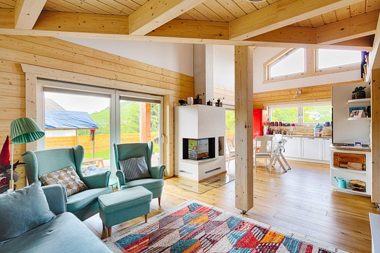 LeonWood_Blockhaus_Enztal_1905R_09_Familienzentrum_rgb