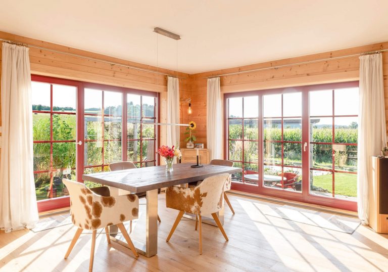 LeonWood_Blockhaus_Victoria_2211U_05_Panoramaausblick_RGB