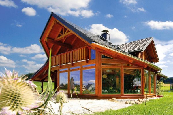 LéonWood-Blockhaus_Alicante_01_Außenansicht