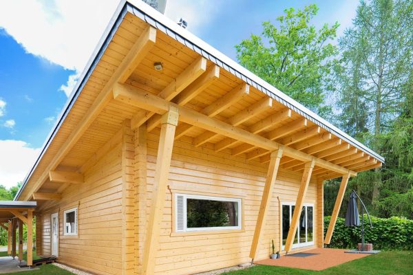 LeonWood_Blockhaus_Vantaa_2206G_01_Hauptansicht_RGB