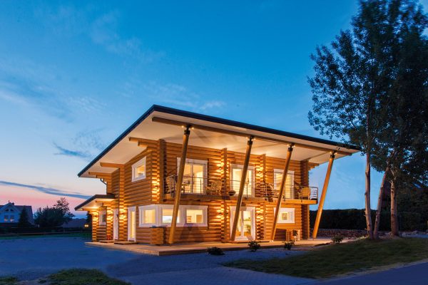 LeonWood_Mikado_01_Aussenansicht_Nacht