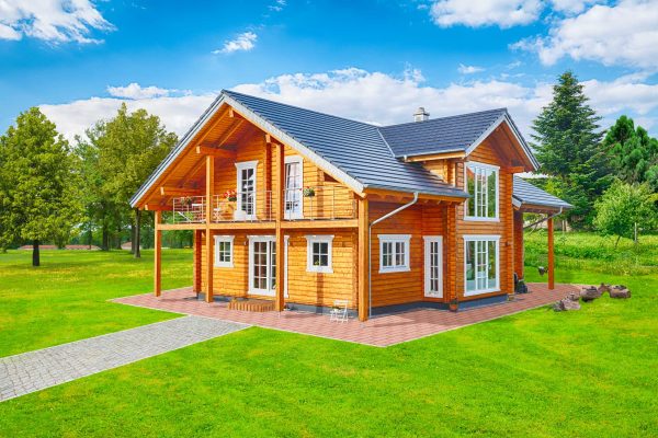 Leonwood_Blockhaus_Leonardo_2007W_02_Balkon_und_Terrasse_rgb